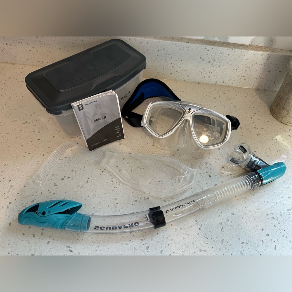Scubapro Snorkel and Mask Set